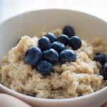 Oatmeal with blueberries