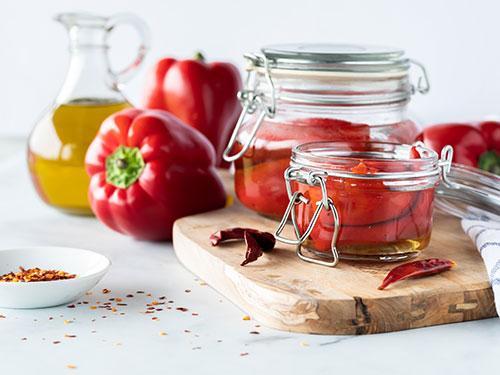 Canning tomatoes with oil